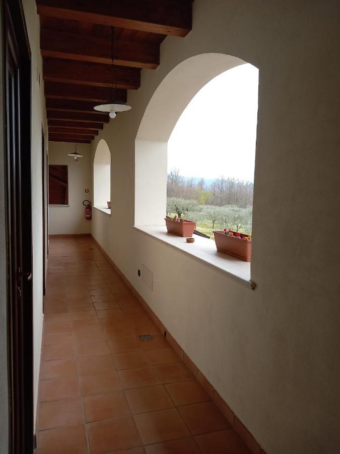 Agriturismo L'Ulivo Padula Exterior foto
