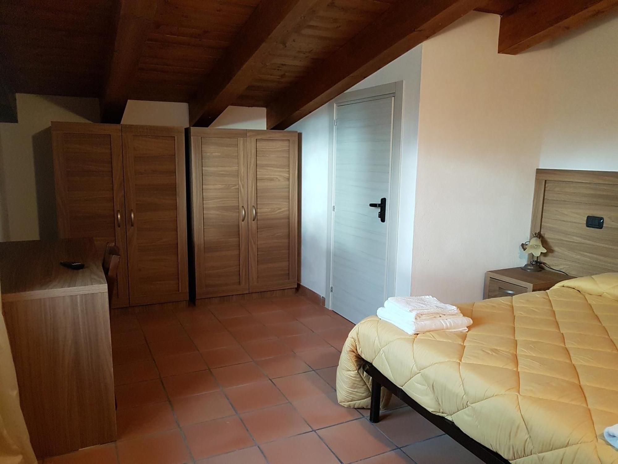 Agriturismo L'Ulivo Padula Exterior foto
