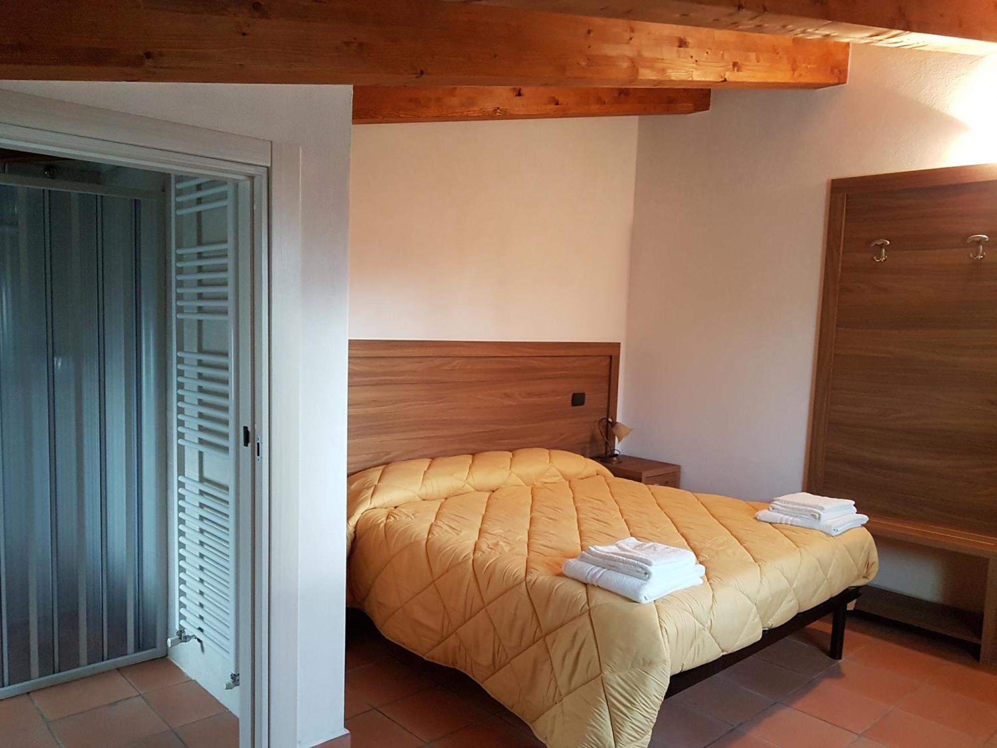 Agriturismo L'Ulivo Padula Exterior foto