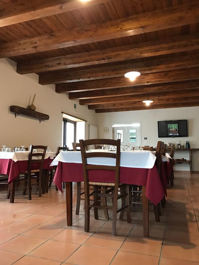 Agriturismo L'Ulivo Padula Exterior foto
